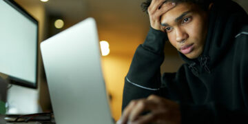 The Imperative of Continuous Learning for Tech Professionals