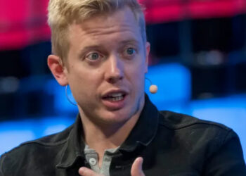Steve Huffman, CEO of Reddit, delivers remarks on ‘Redesigning Reddit’ during the Web Summit in Lisbon, Portugal, Nov. 8, 2017. Horacio Villalobos | Corbis | Getty Images