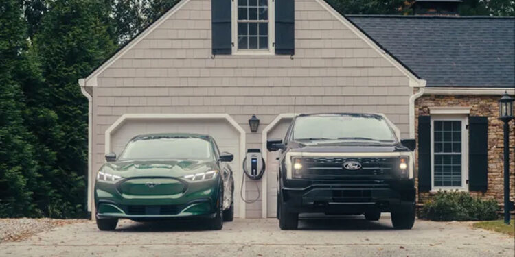 Ford Offers Free Home Chargers to Entice EV Customers with New 'Ford Power Promise'
