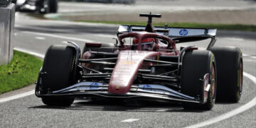 Ferrari and McLaren Dominate in Melbourne