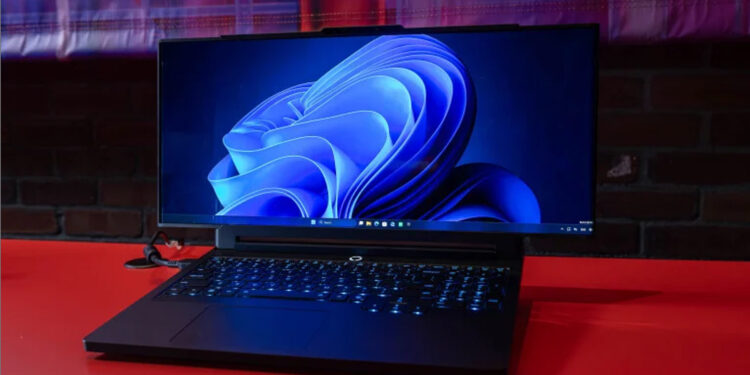 Lenovo Built a Laptop Screen That Grows on Command