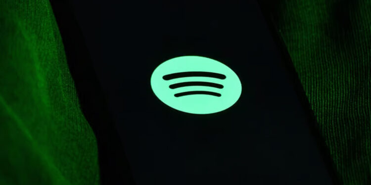 Your Favorite New Singer On Spotify Might Be a Bot